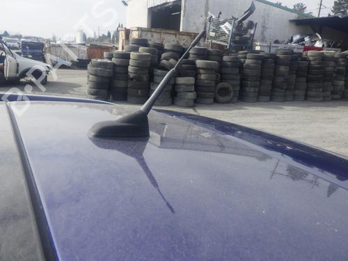 Used Antenna/Base Antenna/Base PEUGEOT 308 SW II (LC_, LJ_, LR_, LX_, L4_) 2.0 GT HDi 180 / BlueHDi 180 (181 hp) 33011792 33011792
