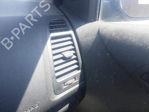 air-vent-hyundai-i20-i-pb-pbt-2008-2009-2010-2011-2012-2013-2014-2015-37865500 main image