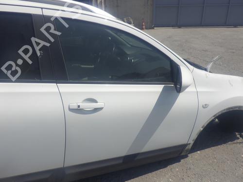 Used Right front door Right front door 37203128 37203128