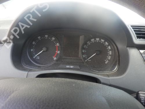 Used Instrument cluster SKODA FABIA III (NJ3) 1.0 (60 hp) 28103288