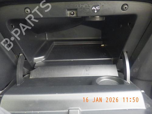 glove-box-citroen-c3-picasso-sh_-2008-31678898 main image