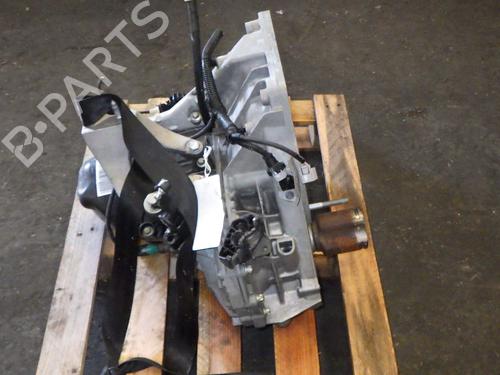 Gearbox DACIA SANDERO II TCe 90 (B8M1, B8MA, B8AC) | BP30678828M3 