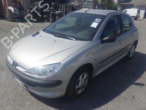Pièces Détachées Usagées PEUGEOT 206 Hatchback (2A/C) 1.4 HDi eco 70 4867479