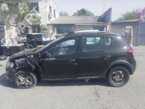 Grill DACIA SANDERO II 1.5 dCi | BP37203003C40 - Image 7