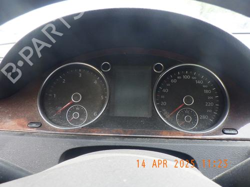 Used Instrument cluster VW PASSAT CC B6 (357) 2.0 TDI (140 hp) 25033296