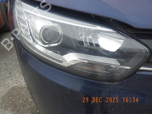 Phare droit RENAULT SCÉNIC IV (J9_) 1.3 TCe 115 (J9N9) (115 hp) 31182192