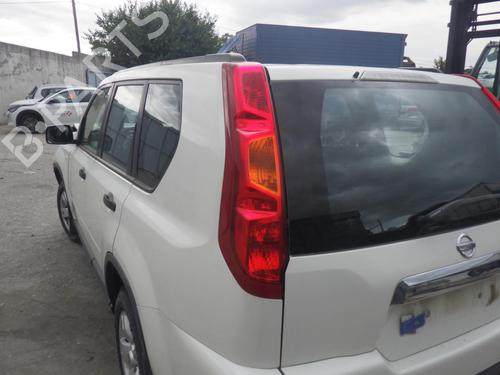 Used Left taillight NISSAN X-TRAIL II (T31) 2.0 dCi 4x4 (150 hp) 28497037