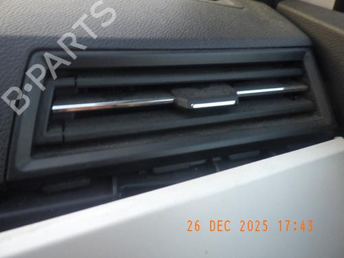 Used Air vent SEAT ARONA (KJ7, KJP) 1.0 TSI (95 hp) 31172008