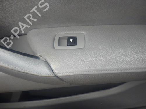 Used Right front window switch Right front window switch BMW X5 (E70) xDrive 30 d (235 hp) 33960305 33960305
