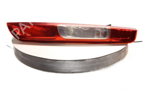 right-taillight-ford-focus-ii-saloon-db_-fch-dh-2005-29837342 main image