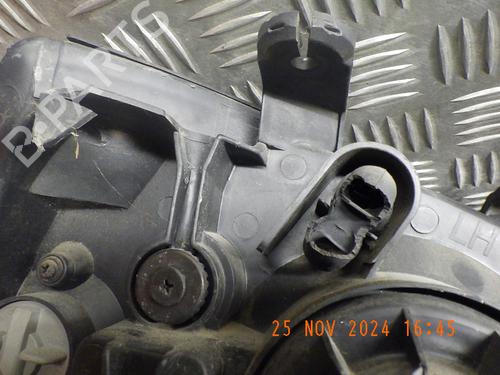 Left headlight KIA CARENS II MPV (FJ) 2.0 CRDi | BP24287034C28 