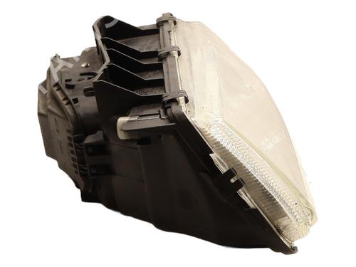 Left headlight CITROËN XANTIA (X1_, X2_) 1.8 i | BP28520245C28 