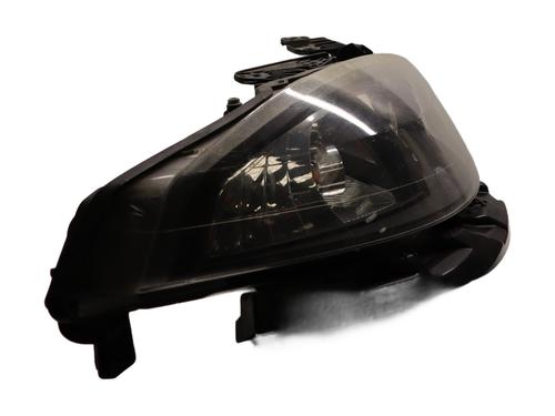 Used Right headlight Right headlight RENAULT LAGUNA II (BG0/1_) 1.9 dCi (BG1A, BG1W, BG0G) (110 hp) 28707068 28707068