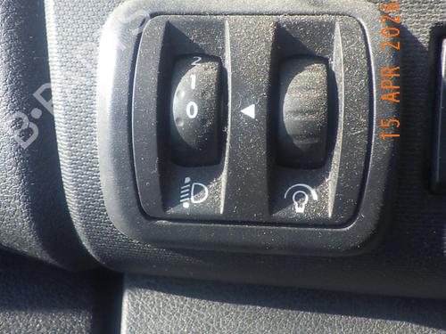 Used Headlight switch Headlight switch OPEL VIVARO B Van (X82) 1.6 CDTI (05) (125 hp) 33993423 33993423