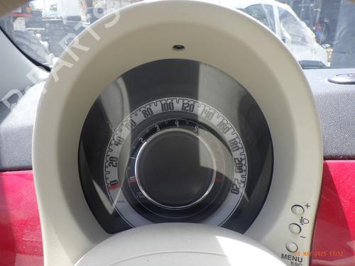 Used Instrument cluster FIAT 500 (312_) 1.2 (312AXA1A) (69 hp) 26296591