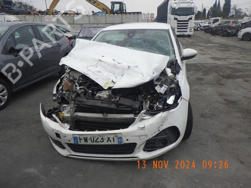 Używane części PEUGEOT 308 SW II (LC_, LJ_, LR_, LX_, L4_) 1.5 BlueHDi 100 (102 hp) 4288353