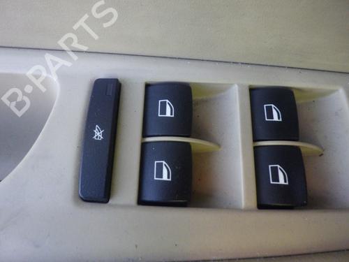 Interrupteur de vitre avant gauche BMW X5 (E70) xDrive 35 d (286 hp) 31268137