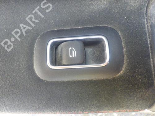 Used Left rear window switch MERCEDES-BENZ CLA (C118) CLA 200 d (118.312) (150 hp) 33115229