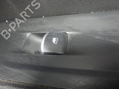 Used Right front window switch ALFA ROMEO GIULIA (952_) 2.2 D (952ALA25, 952AFM25, 952APA2) (190 hp) 32853482