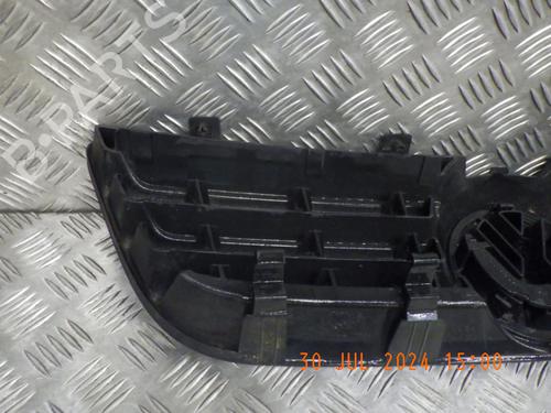 Grille VW POLO IV (9N_, 9A_) 1.4 TDI | BP24285298C40 