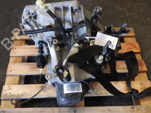 Used Gearbox DACIA SANDERO II TCe 90 (B8M1, B8MA, B8AC) (90 hp) 30678828