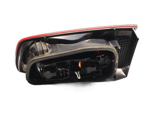 Used Left tailgate light Left tailgate light RENAULT LAGUNA II (BG0/1_) 1.9 dCi (BG1A, BG1W, BG0G) (110 hp) 31978853 31978853