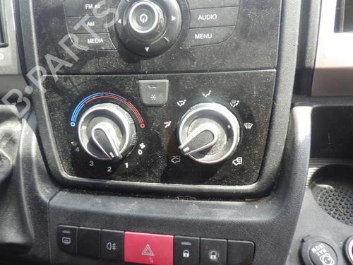 Commande Chauffage FIAT DUCATO Van (250_) 150 Multijet 2,3 D (148 hp) 28131441