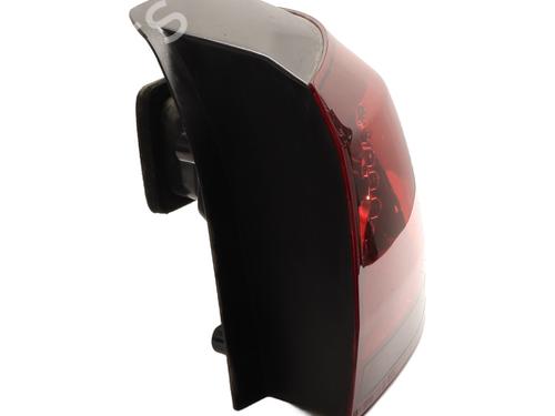 Used Right taillight Right taillight VW GOLF VI (5K1) 1.4 TSI (122 hp) 33960288 33960288