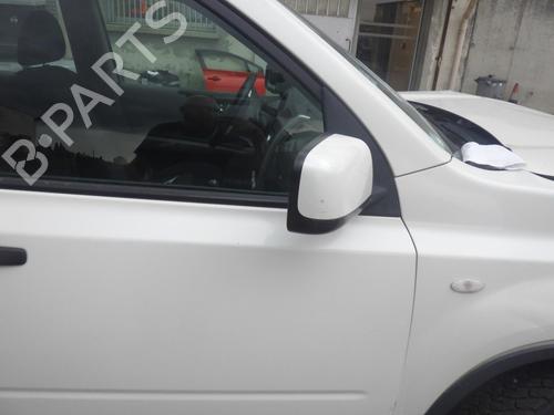 Retrovisore destro NISSAN X-TRAIL II (T31) 2.0 dCi 4x4 (150 hp) 28497030