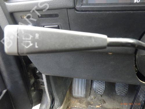 Kombi Kontakt / Stilkkontakt BMW 3 (E30) 318 i (115 hp) 30643410