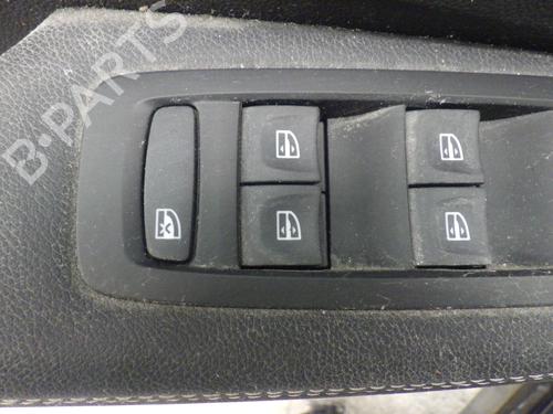 Used Left front window switch RENAULT SCÉNIC IV (J9_) 1.3 TCe 115 (J9N9) (115 hp) 31184727