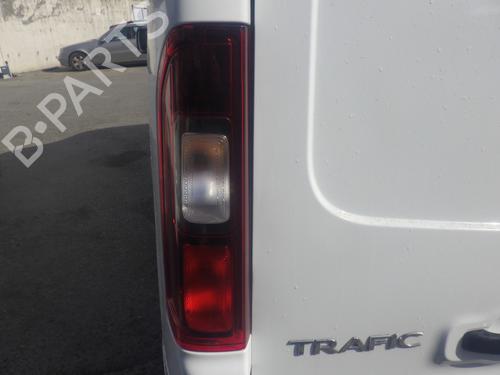Used Left taillight Left taillight RENAULT TRAFIC III Van (FG_) 2.0 dCi 170 (FGMM, FGMV) (170 hp) 33628739 33628739