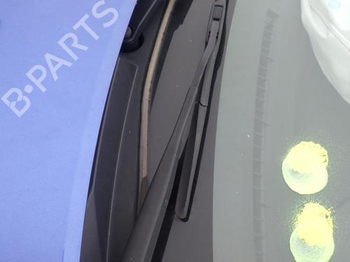 Used Front windshield wiper arm SUZUKI IGNIS III (MF, FF) 1.2 (ATK412) (90 hp) 25155539