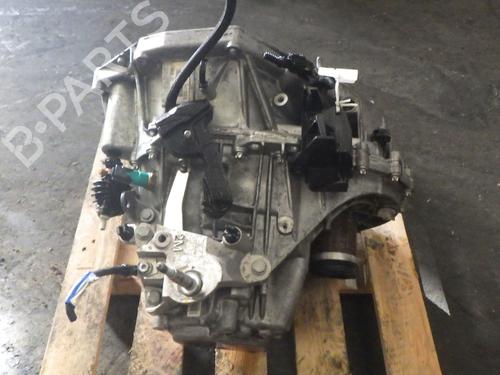 Used Gearbox Gearbox RENAULT CLIO V (B7_) 1.5 Blue dCi 85 (B7AG) (86 hp) 31884738 31884738