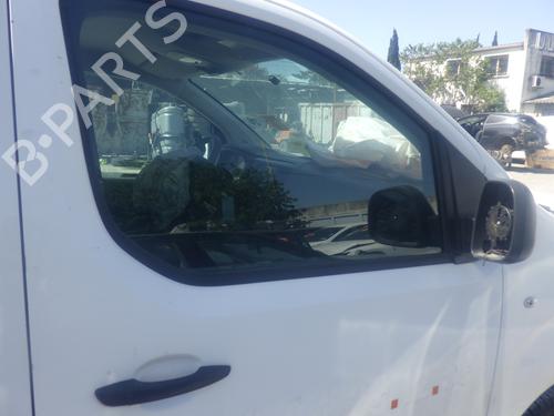 Used Front right door window Front right door window PEUGEOT EXPERT Van (V_) 1.5 BlueHDi 100 (102 hp) 34171656 34171656