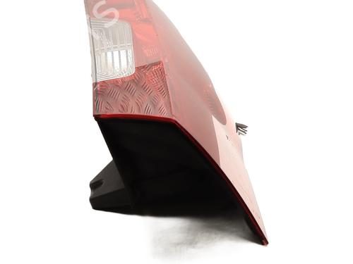 Used Left taillight Left taillight MERCEDES-BENZ SPRINTER 3,5-t Van (B907, B910) 316 CDI RWD (907.631, 907.633, 907.635, 907.637) (163 hp) 33311916 33311916