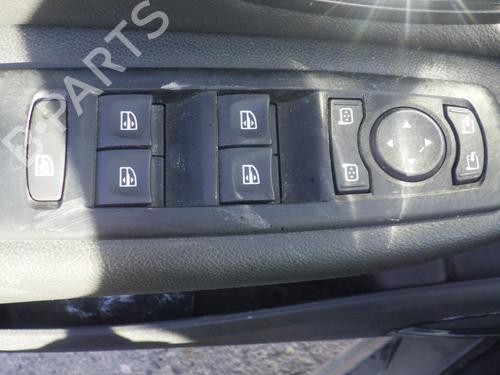Used Left front window switch RENAULT GRAND SCÉNIC III (JZ0/1_) 1.6 dCi (JZ00, JZ12) (130 hp) 30701778