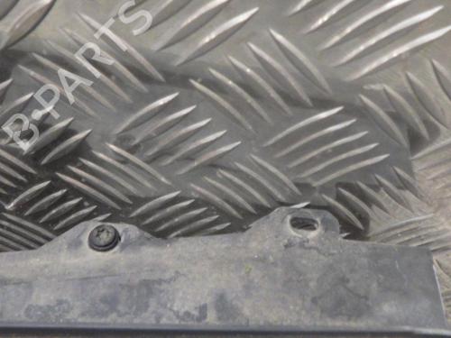 Used Grille Grille RENAULT RAPID Box Body/MPV (F40_, G40_) 1.1 (46 hp) 24287301 24287301