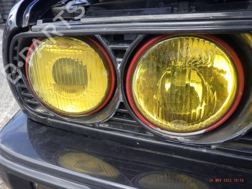 Used Right headlight BMW 3 (E30) 318 i (115 hp) 30643391