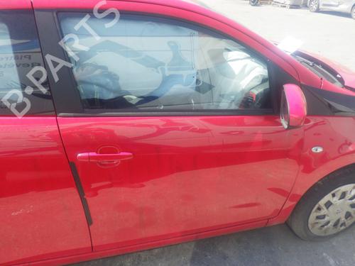 Used Right front door Right front door TOYOTA AYGO (_B4_) 1.0 VVTi (KGB40) (72 hp) 36168160 36168160
