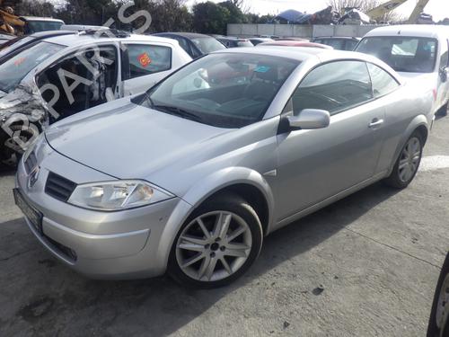Brugte RENAULT MEGANE II Coupé-Cabriolet (EM0/1_) 1.9 dCi 4865961