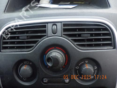 Used Air vent RENAULT KANGOO Express (FW0/1_) 1.5 dCi 90 (FW0G, FW05, FW08, FW11) (90 hp) 30814410