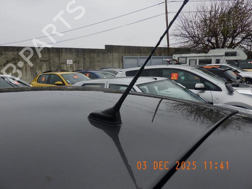 Antenne/Base PEUGEOT 208 II (UB_, UP_, UW_, UJ_) e-208 (136 hp) 30776762