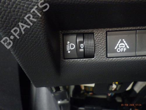 headlight-switch-peugeot-208-ii-ub_-up_-uw_-uj_-2019-32146658 main image