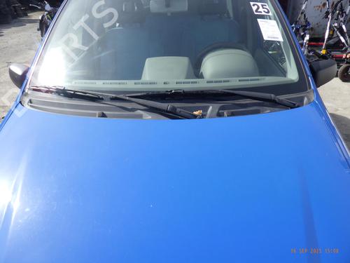 Used Front windshield wiper arm FIAT PANDA (169_) 1.2 (169.AXB11, 169.AXB1A) (60 hp) 28815681