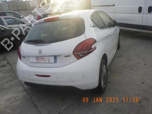 Højre forlygte PEUGEOT 208 I (CA_, CC_) 1.2 THP 110 | BP29863272C29