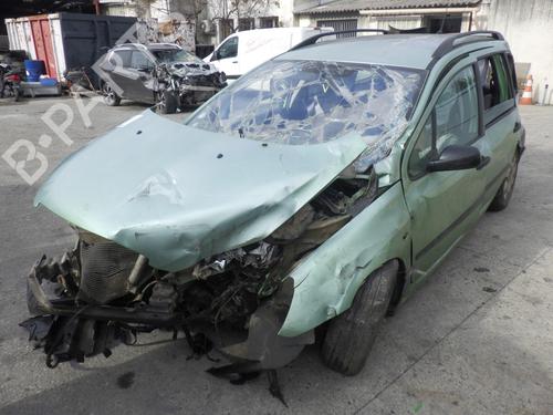Left front window motor PEUGEOT 307 Break (3E) 2.0 HDI 110 | BP32372265E21 - Image 6