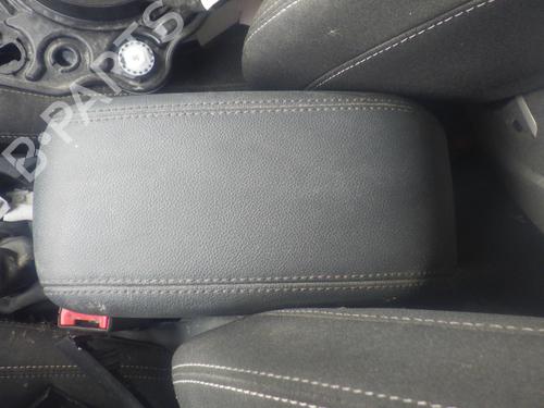 armrest-center-console-ford-fiesta-vii-hj-hf-2017-37733338 main image