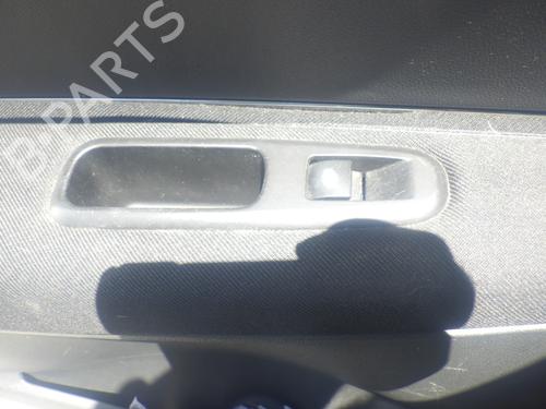 Højre bagtil elrude kontakt Højre bagtil elrude kontakt PEUGEOT 3008 I MPV (0U_) 1.6 HDi (109 hp) 37449465 37449465
