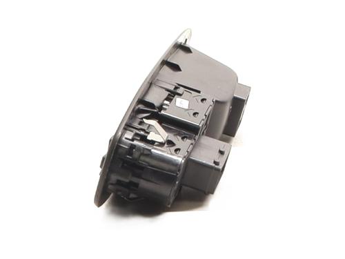 Left front window switch PEUGEOT 208 I (CA_, CC_) 1.2 THP 110 | BP29861323I27
